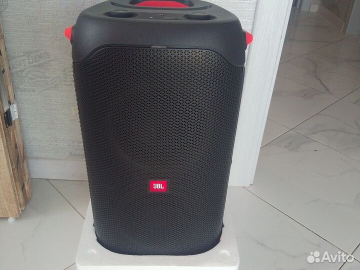 Колонка JBL