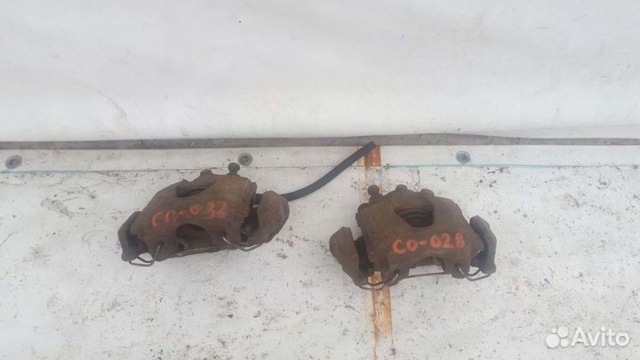 Суппорт передний Opel Corsa Опель Корса