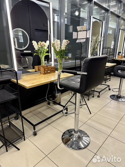 Аренда рабочего места для бровиста