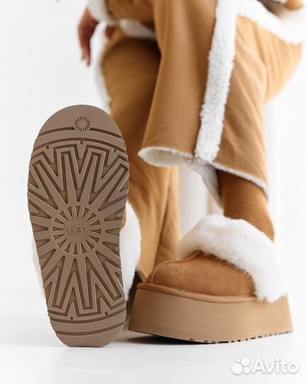 Ugg Funkette Suede Platform Chestnut