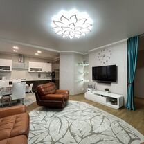 3-к. квартира, 80 м², 2/8 эт.