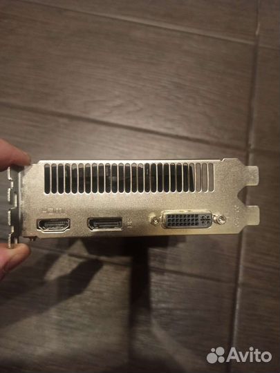 Видеокарта HD 7770 1 gb ddr5