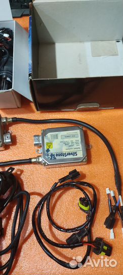 Лампа Xenon Silver Stone 12 вольт H4 Hilo 6000K