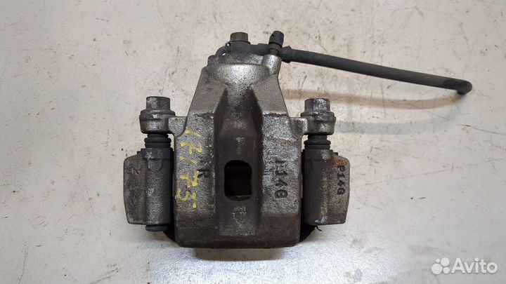 Суппорт Toyota Tundra, 2011