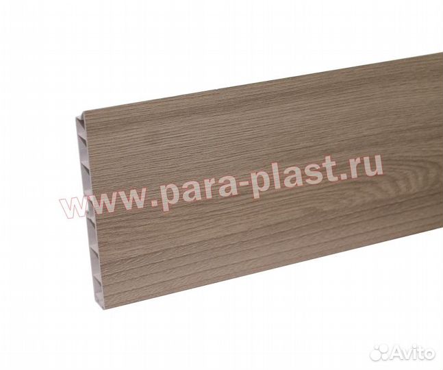 Цоколь пвх Ясень шимо светлый с уплотнителем (4000