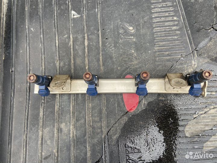 Топливная рампа Hyundai Solaris 1.4