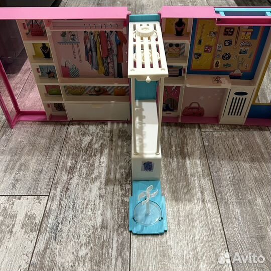 Мебель Barbie - гардеробная