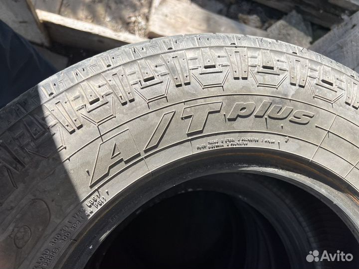 Toyo Open Country A/T 215/75 R15