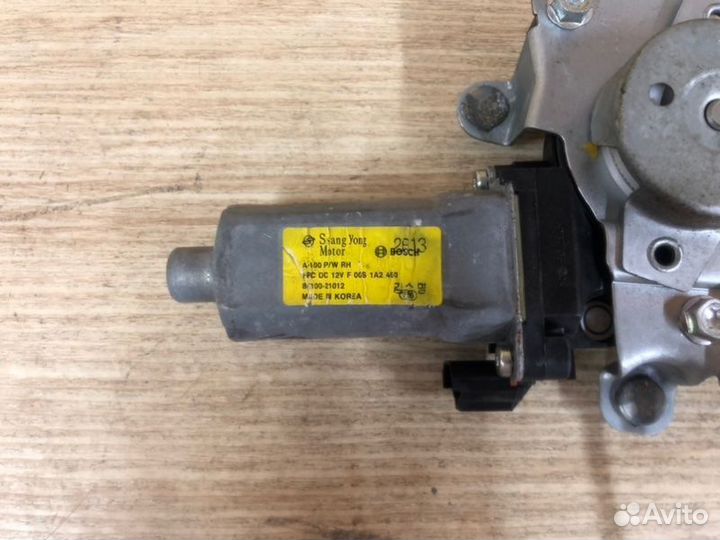 Стеклоподъемник Ssangyong Kyron