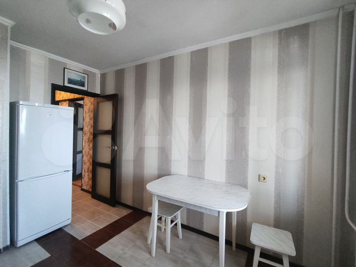 1-к. квартира, 42 м², 14/16 эт.