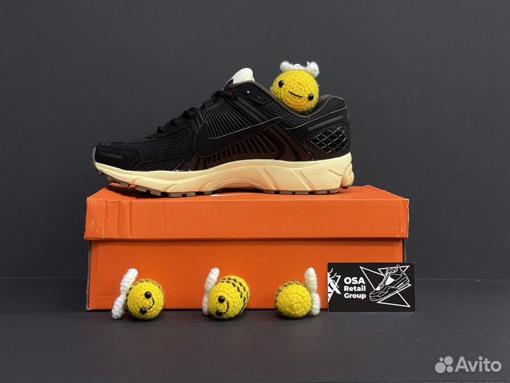 Nike Air Zoom Vomero 5 Black Beige черные