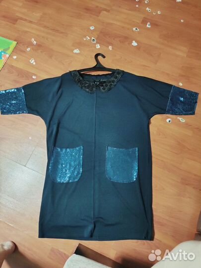 Платья женские 60-62, 2шт