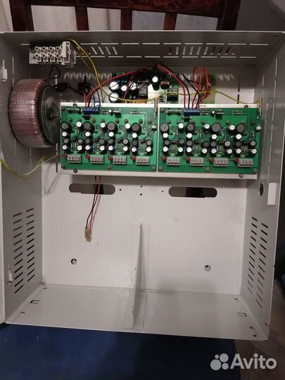 Блок питания для камер видеонаблюдения