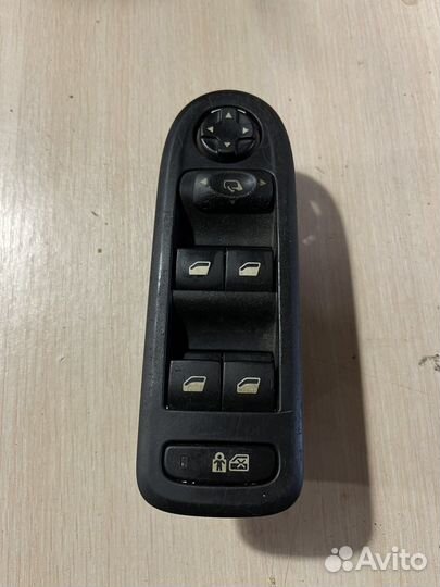 Блок управления Пежо 308