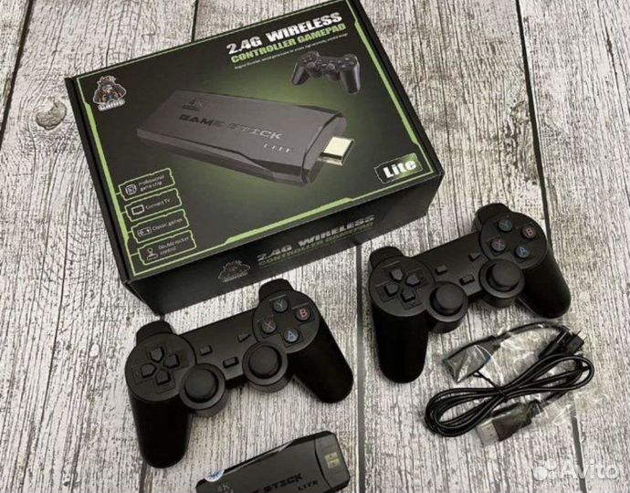 Игровая приставка Game Stick