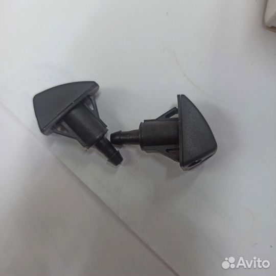 Форсунка омывателя Тойота Ниссан