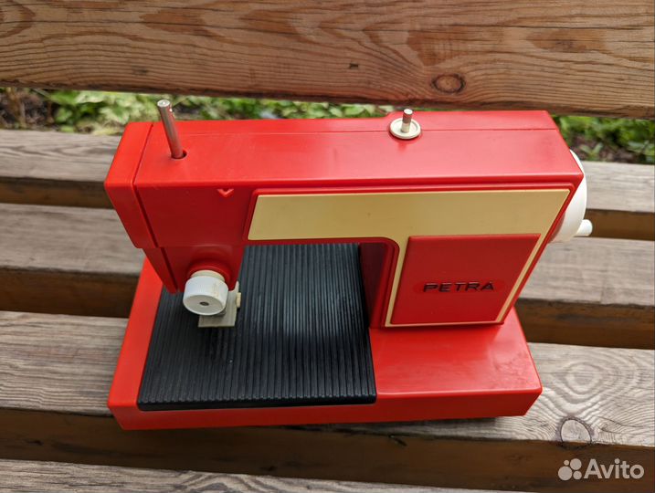 Швейная машинка petra детская (ГДР)
