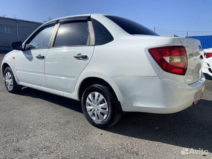 LADA Granta 1.6 МТ, 2016, 172 000 км