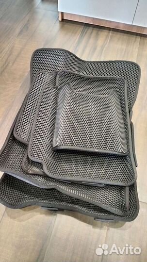 Автомобильные коврики eva