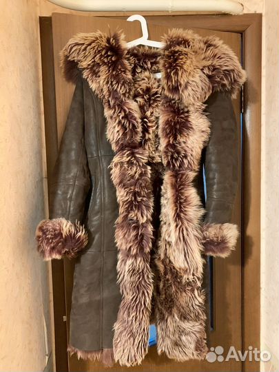 Дубленка женская по колено