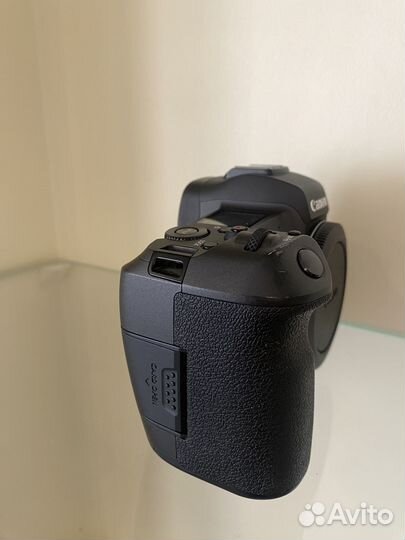 Фотоаппарат Canon eos R body