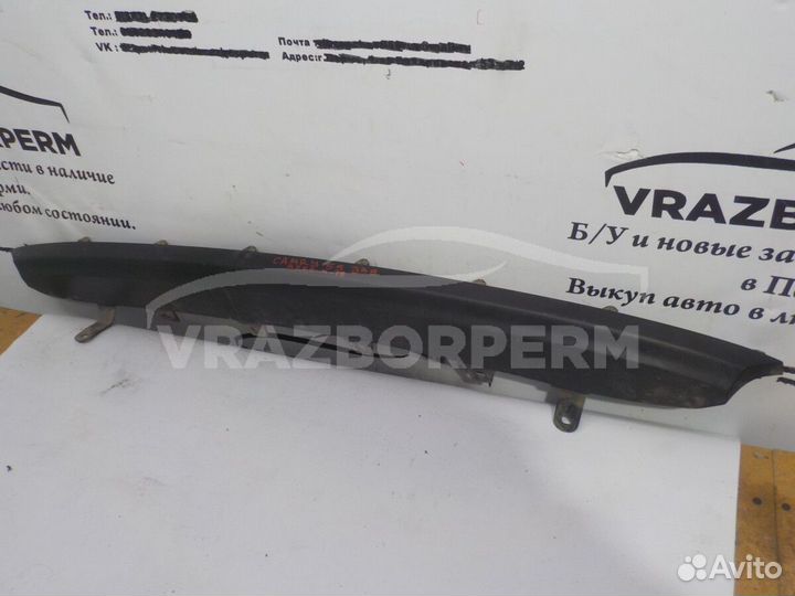 Спойлер бампера Toyota Camry