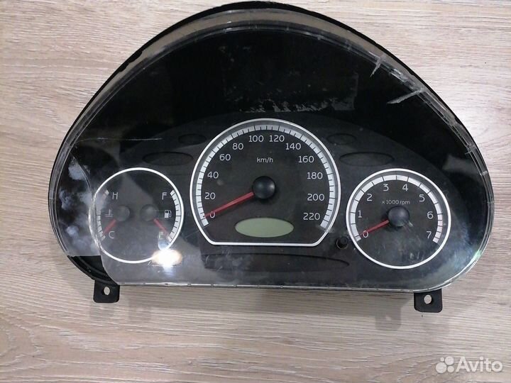 Панель приборов на chery sweet1. 1