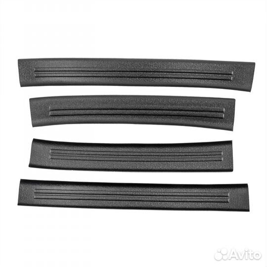 Накладки на пороги Renault Arkana