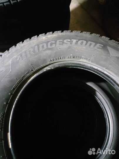 Bridgestone Blizzak DM-V2 245/70 R16 107S