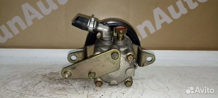 Гур Nissan X-trail Serena Primera qr20de QR20