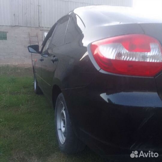LADA Granta 1.6 МТ, 2015, 156 000 км