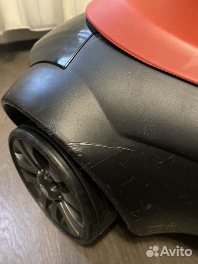 Машинка-каталка толокар BMW Baby Racer