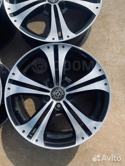 Продам литые диски