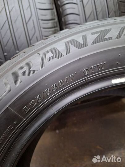 Bridgestone Turanza T001 225/55 R17 97W