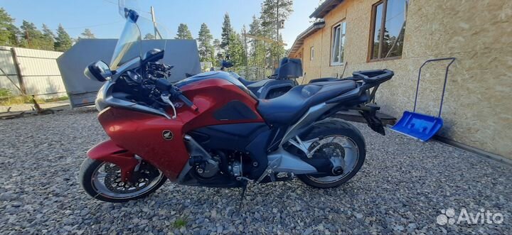 Европеец Honda VFR 1200 F
