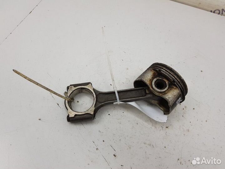 Шатун с поршнем Renault Fluence 2009-2017