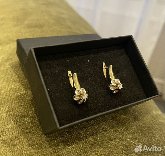 Серьги с бриллиантами