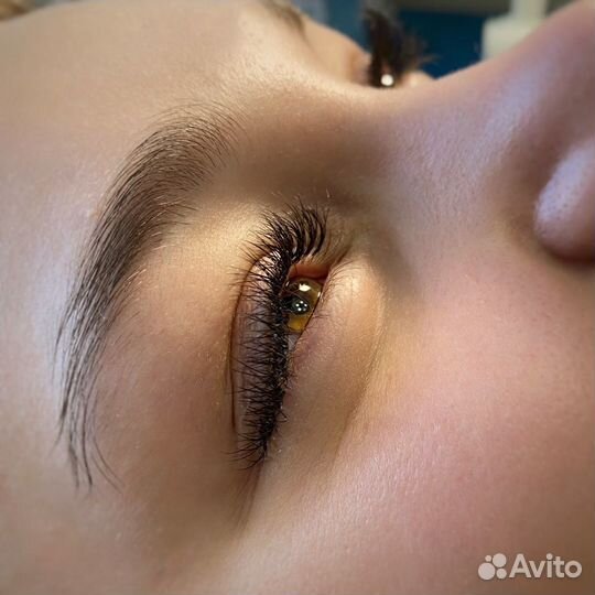 Наращивание ресниц