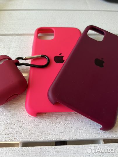 Чехол на iPhone 11