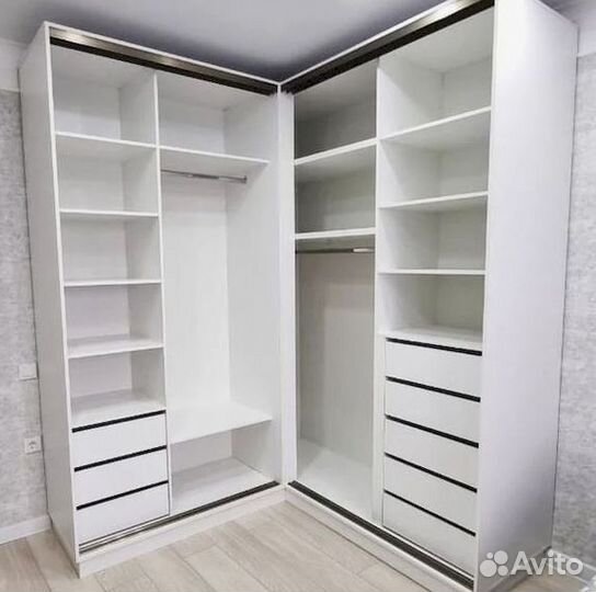 Шкаф распашной