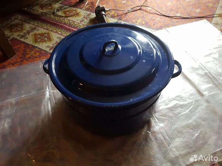 Кастрюля и таз эмалирован./казан пр-ва СССР