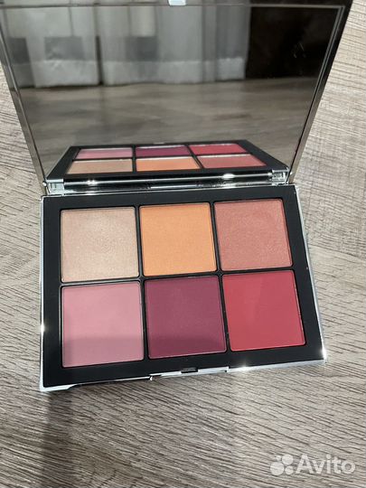 Палетка clarins gurlean nars