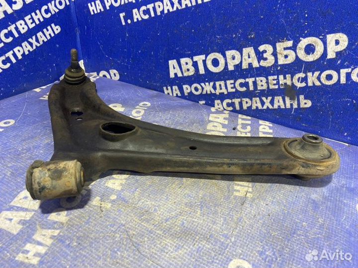 Передний правый рычаг Geely Mk седан MR479QA 2008