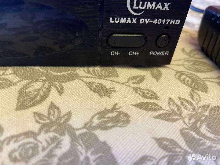 Tv-тюнер lumax DV-4017HD