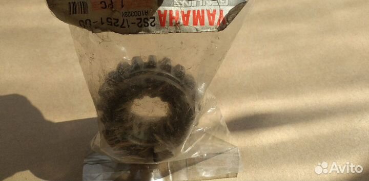 Оригинальная звездочка Yamaha YZ450F