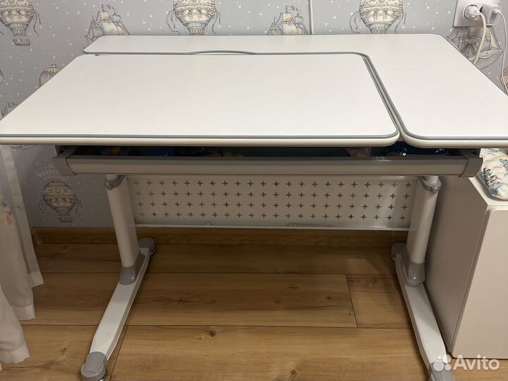 Растущая парта riforma