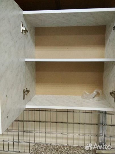 Гарнитур,можно по отдельности