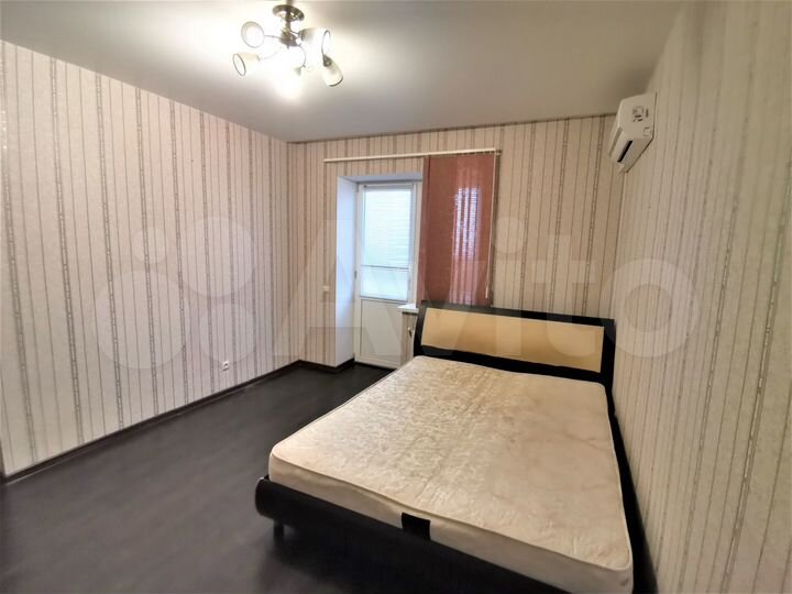 3-к. квартира, 100 м², 10/12 эт.