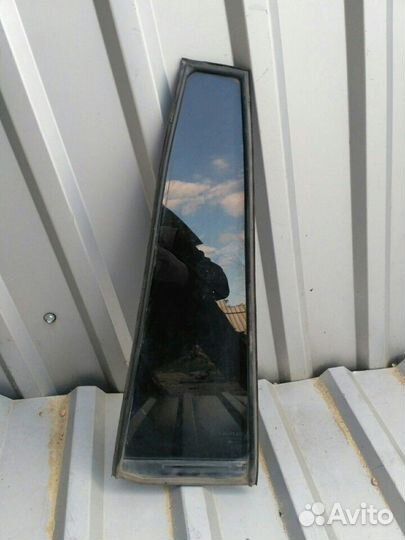 Форточка задней левой двери Lexus GX 470