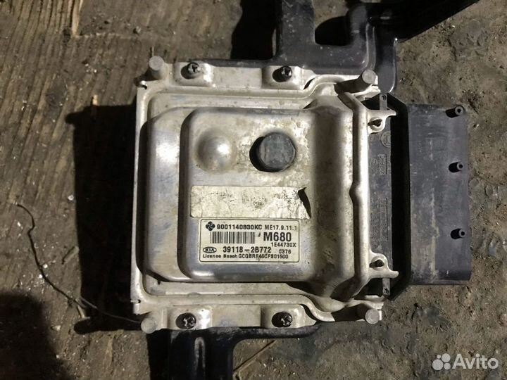 Блок управления двигателем Kia Rio 3 Solaris